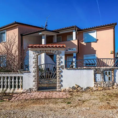 Διαμέρισμα Lovely In Vodnjan With Kitchen