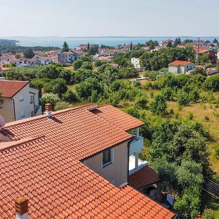 Lovely In Vodnjan With Kitchen Mednjan